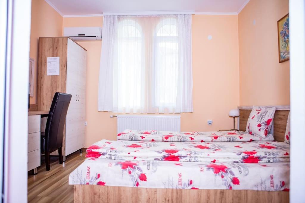 Lucky 2 Pavel Banya Exterior foto